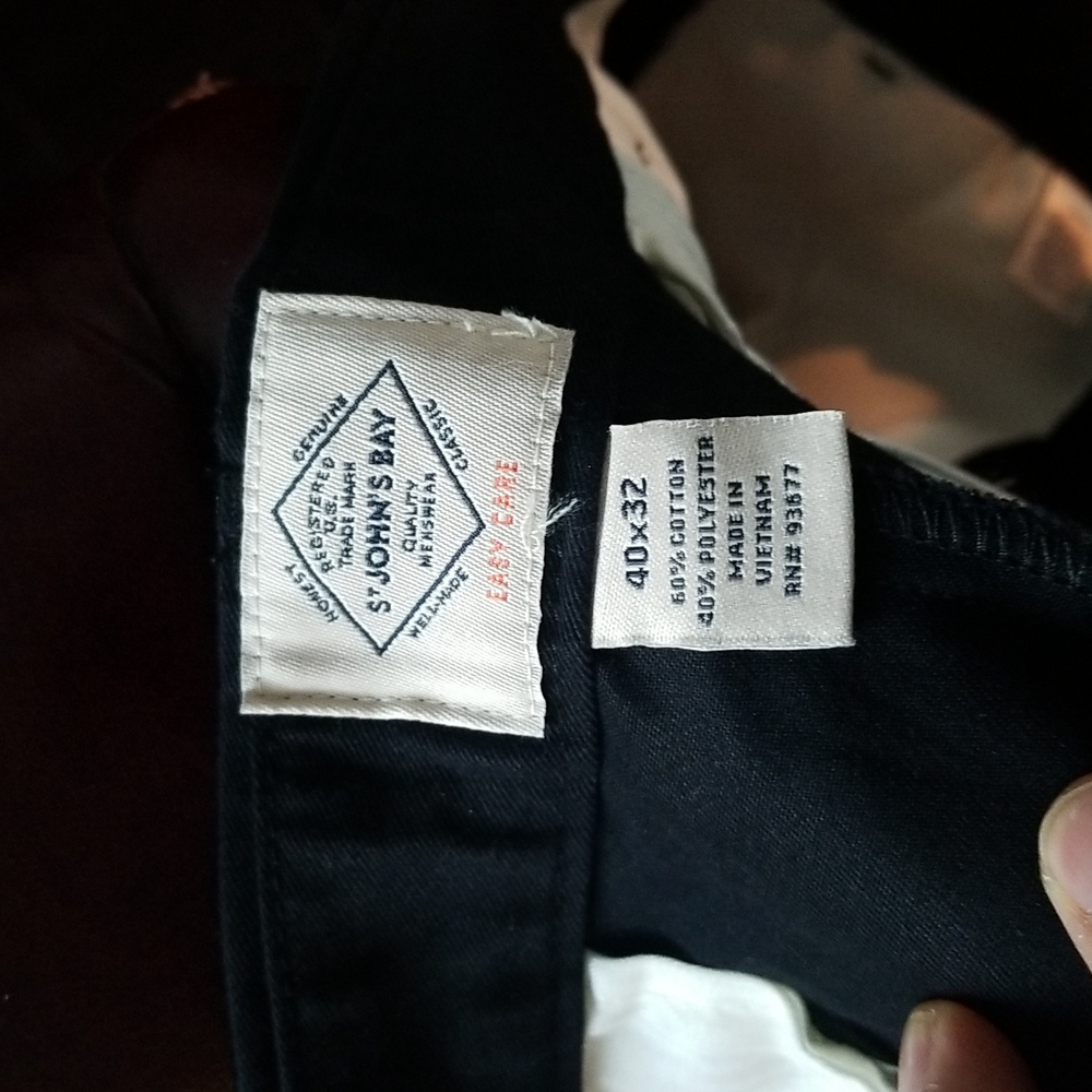 St John black pants 40x32